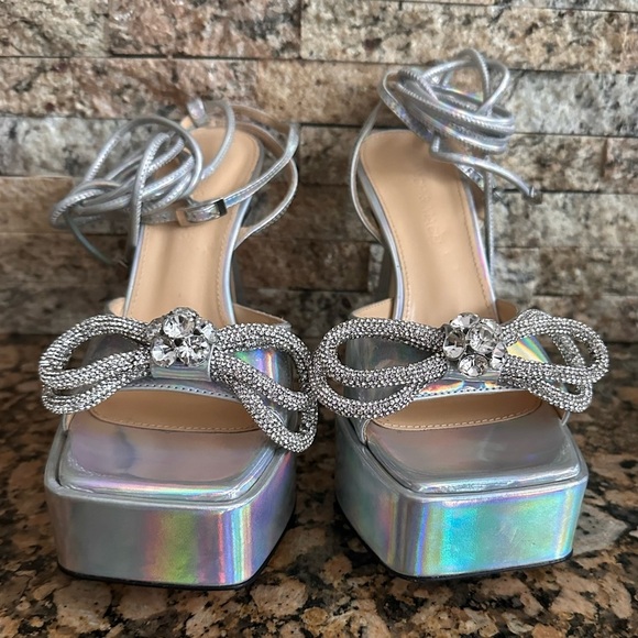 MACH & MACH Double Bow Platform Sandal - Picture 9 of 12